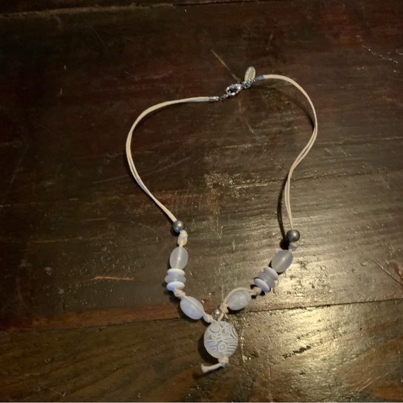 Vintage Handmade in Italy White Glass and Beaded Necklace EUC - Picture 3 of 6